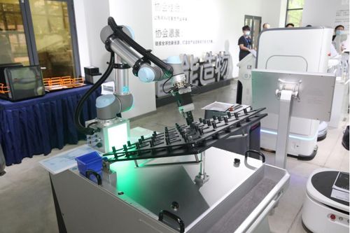 广东省第十届“省长杯”工业设计大赛复赛智能装备类专项赛在广州顺利举行